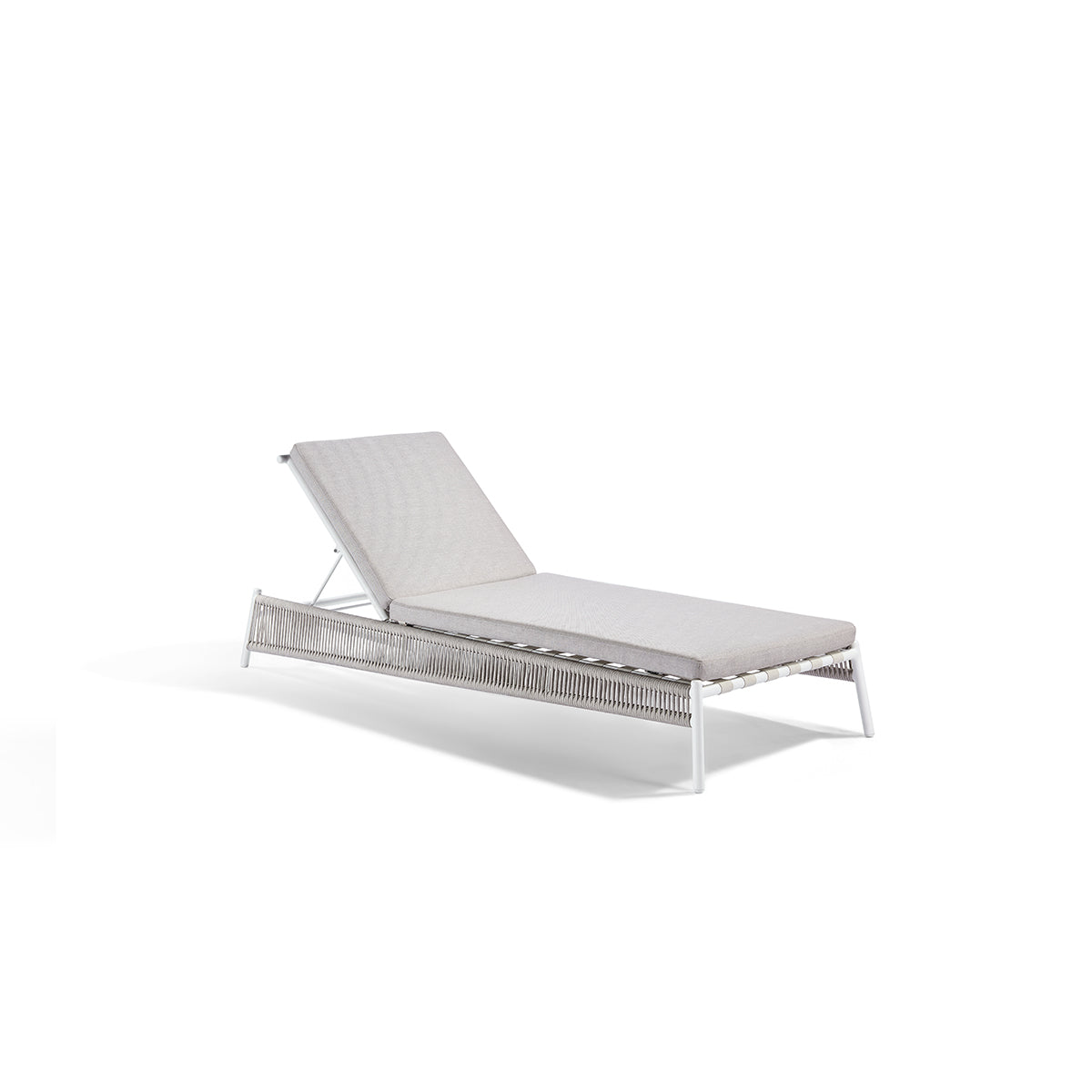 Nine Degrees Sun Lounger